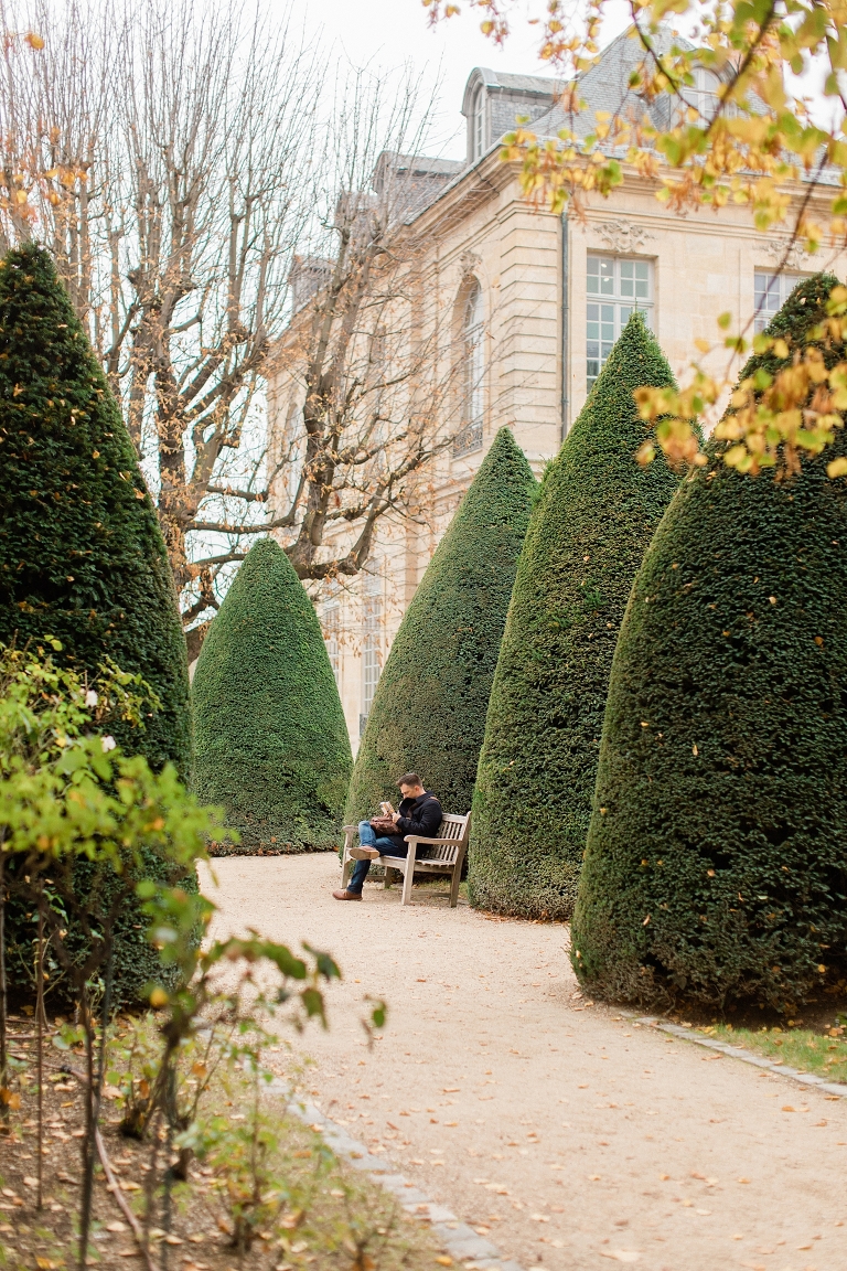 Paris elopement location ideas. Photo of front gardens of Rodin Museum in the fall.