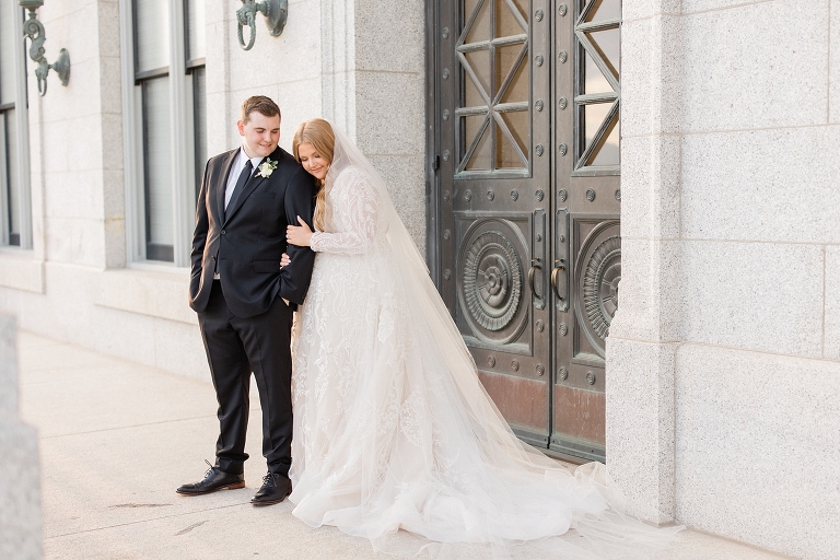 Utah State Capitol Bridal Session | First Look at the Utah State Capitol | Park City Utah Wedding Photographer | Whitney Hunt Photography
