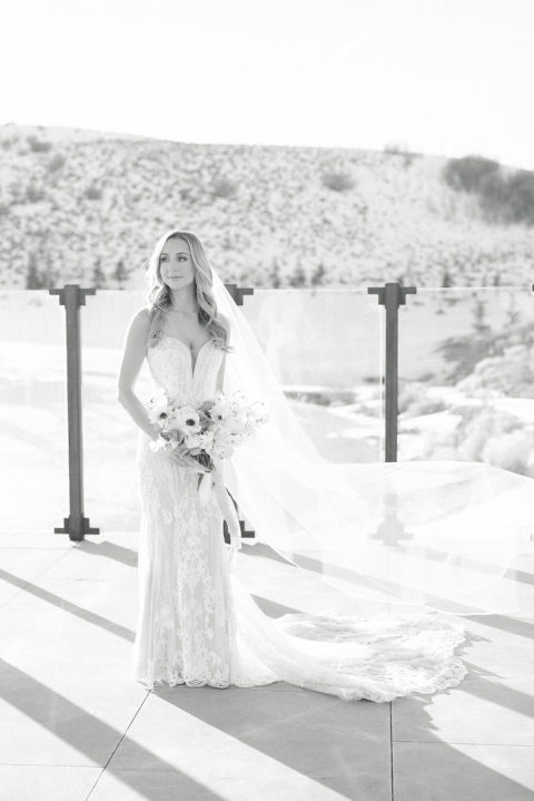 Winter Promontory Club wedding in Park City, Utah | Whitney Hunt Photography | Park City Utah Wedding Photographer